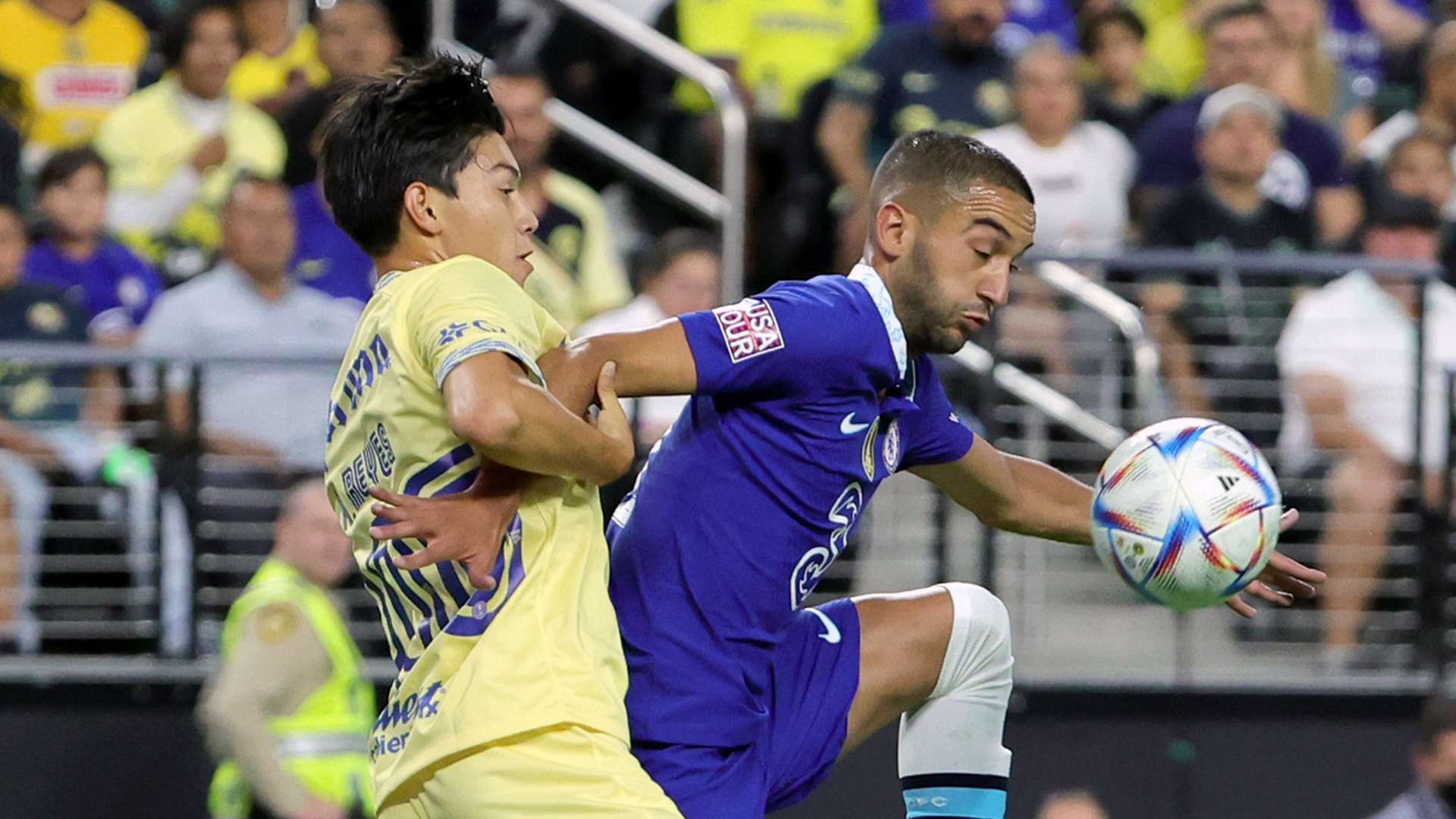 球迷群體紛 球迷群體紛